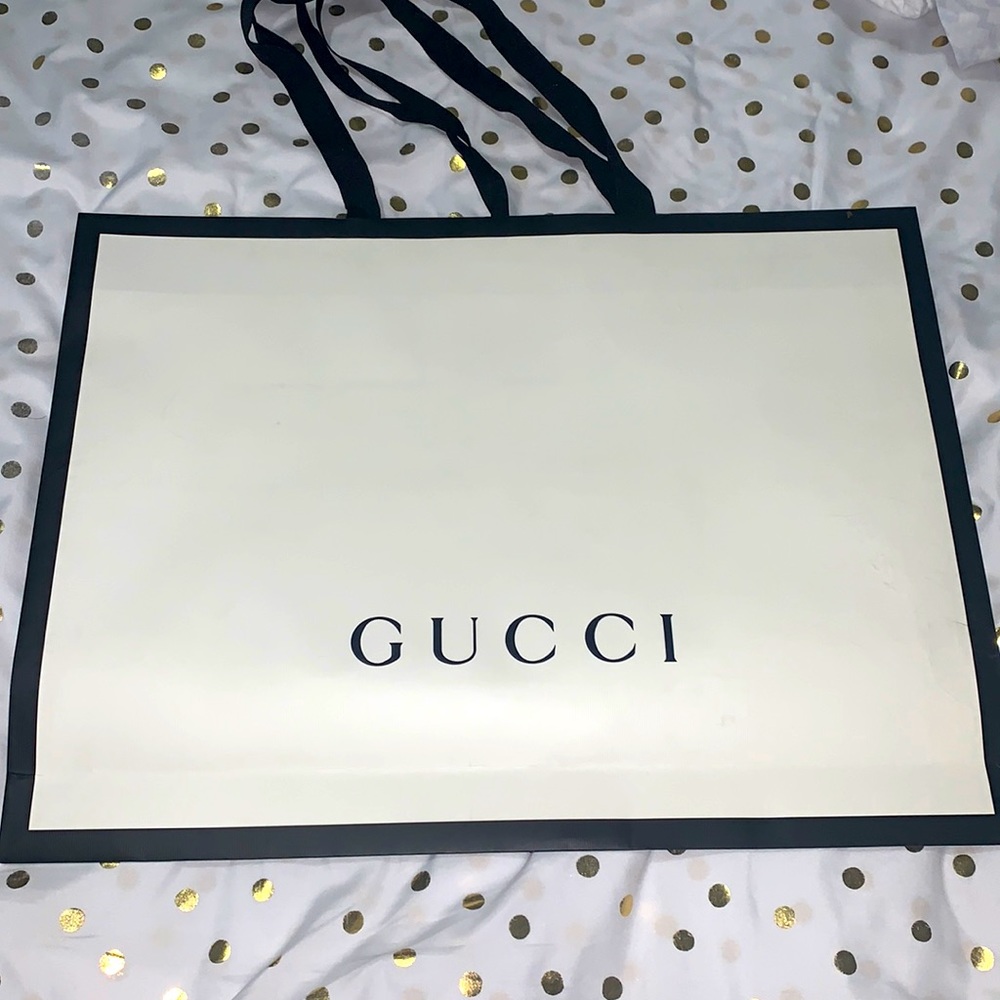 Gucci shopping bag